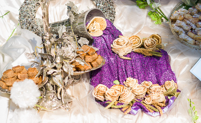 Rose shaped bread decorates the sofreh